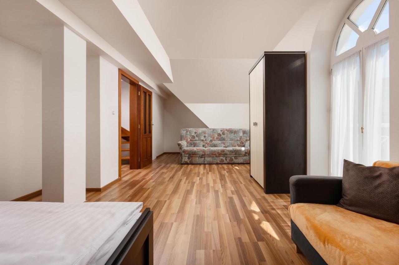 Villa Dino มาเรียอานซเกลาซนี ภายนอก รูปภาพ